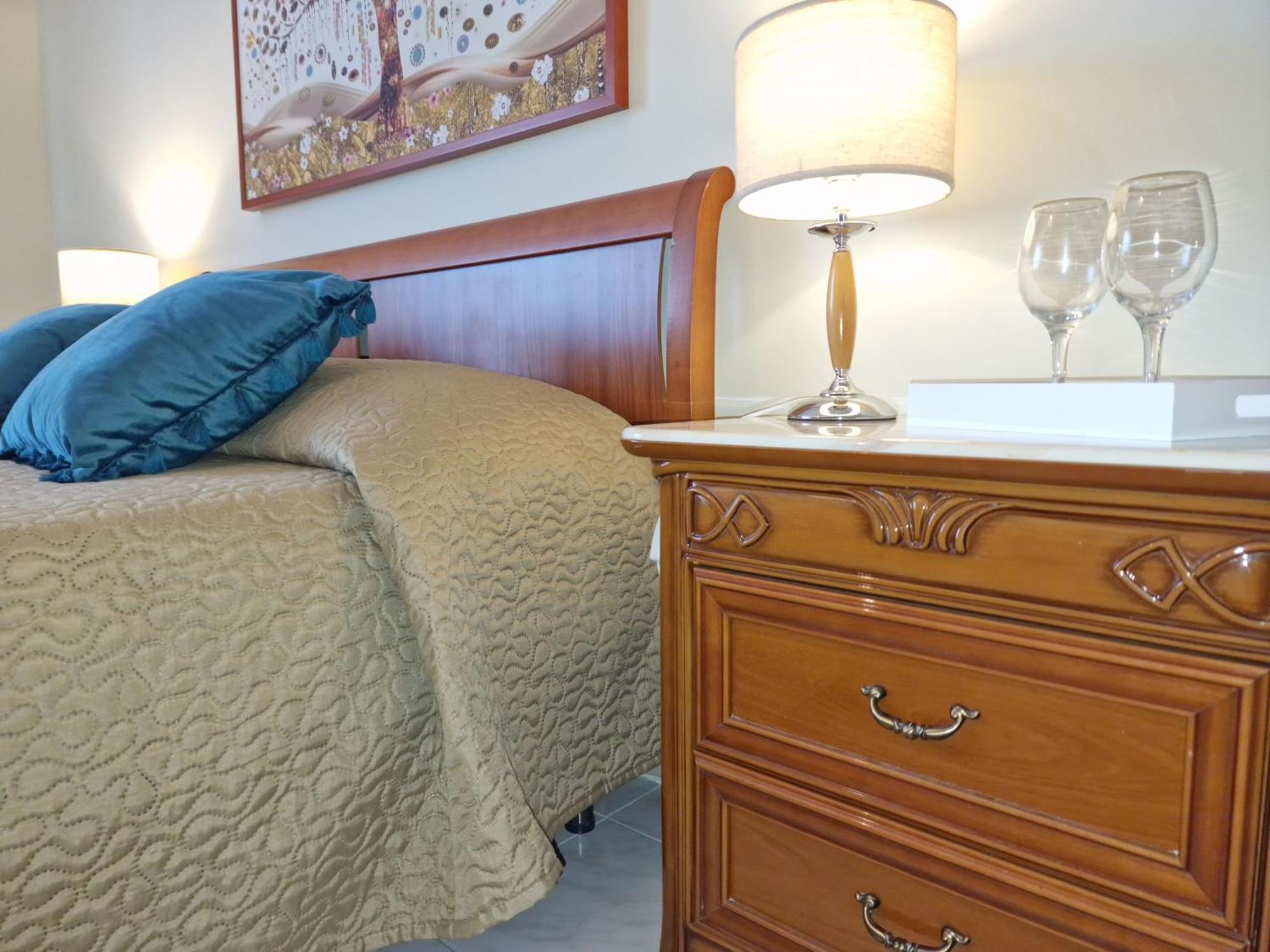 Lorenzo Guest Suite With Free Private Parking-- Cantieri Culturali Palermo Buitenkant foto