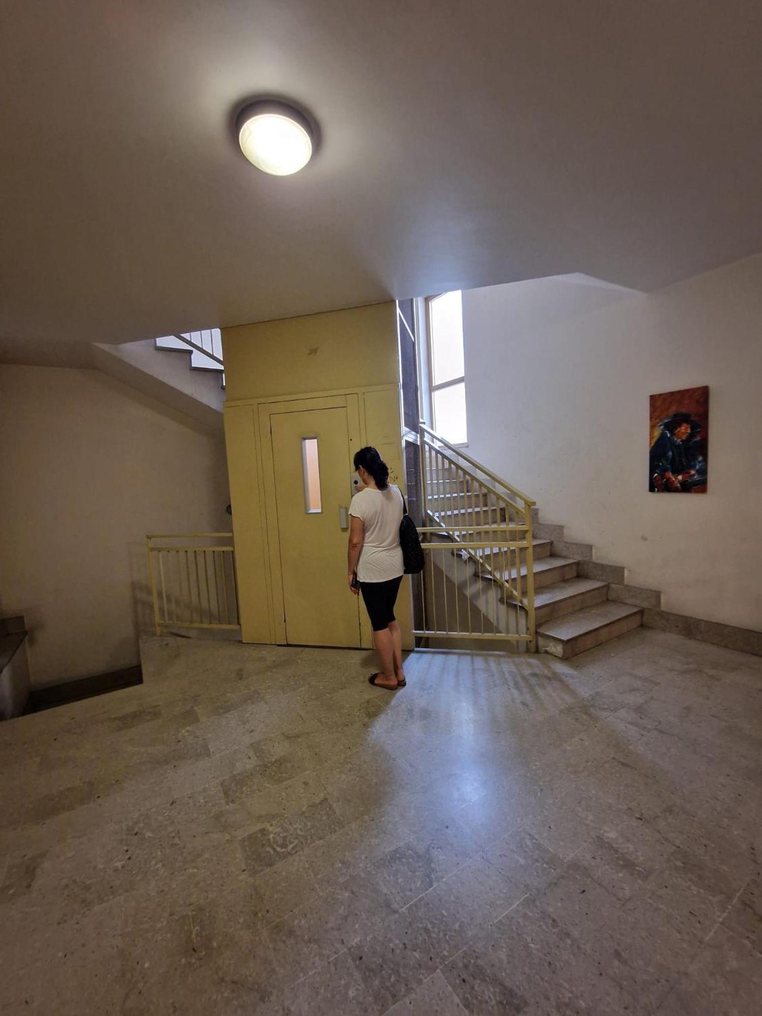 Lorenzo Guest Suite With Free Private Parking-- Cantieri Culturali Palermo Buitenkant foto